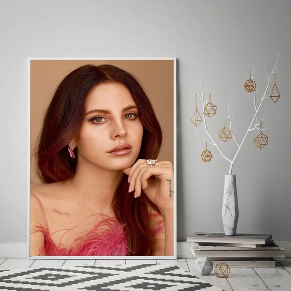 Del Rey Lana Top Trending Wall Art Decor Gift Showtime Poster Del Rey Lana Top Trending Wall Art Decor Gift Showtime Poster