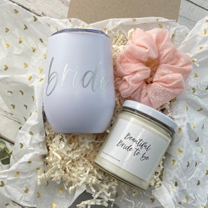 Future mrs mug, personalized bride gift box set, bride engagement gift box, champagne flute bride to be, engaged idea gift
