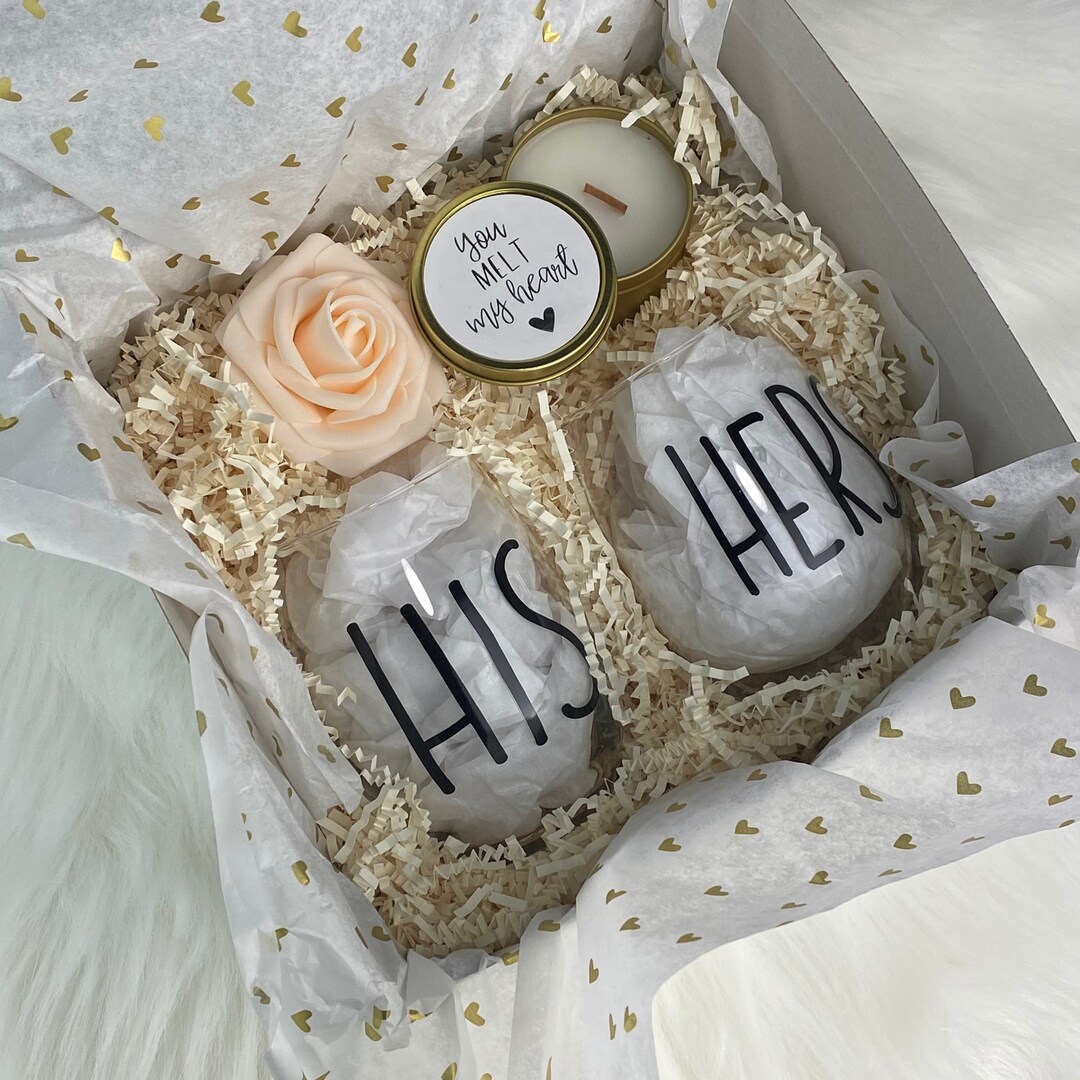 Wedding Gift for Couple, Housewarming Gift Box, Newlywed Gifts, Just  Married Gift Box 