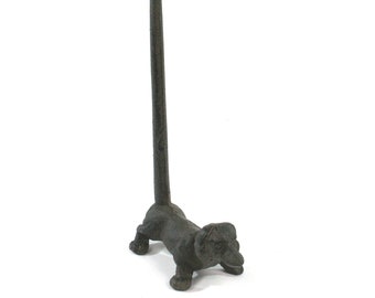 Traditional Cast Iron Toilet Roll Holder, Kitchen Towel Holder or Loo Roll Holder. Country Chic Style in a Dog Design