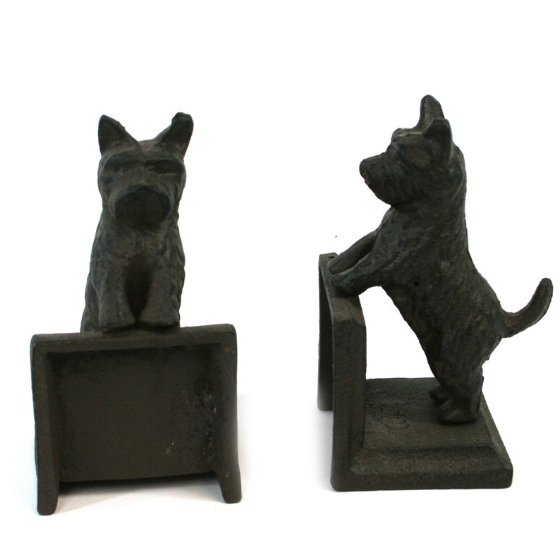 Cast Iron Bookends. A Set of 2 Dogs Playing. image 3