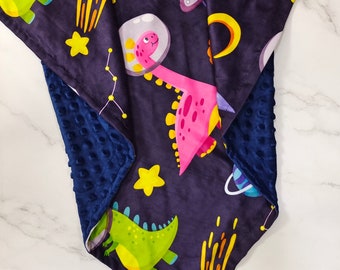 Personnalisé Baby Blanket Boy Dinosaure Fusée pour bébé couverture bébé Bébé Garçon Couverture Monogramme nom Couverture Bleu Marine Couverture cadeau douche bébé