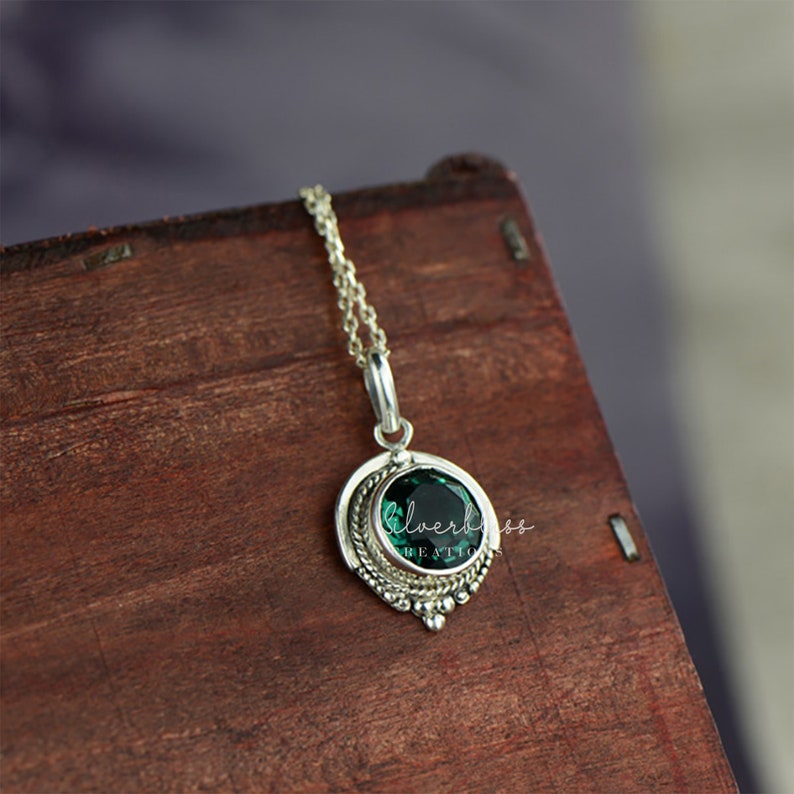 Emerald Crystal-Necklace-Round Emerald Pendant-Sterling Silver Chain Necklace-Green Vintage Pendant-Luxury May Birthstone-Christmas Sale !!