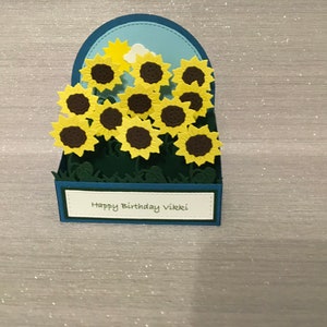 Carte de tournesol pop up faite à la main