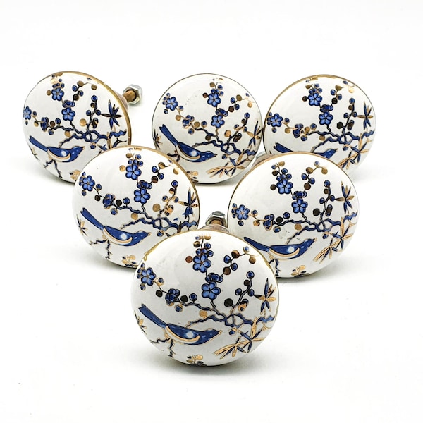 Boutons en céramique peints à la main WHITE BLUE BIRD, poignées d'armoire à tiroirs vintage à bordure dorée B46