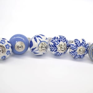 BLUE WHITE Ceramic Hand painted Knobs, Vintage Wardrobe Drawer Cabinet pulls handles knobs  Set of 6 B12