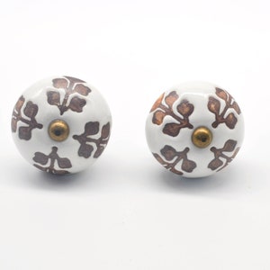 WHITE VINTAGE Ceramic Hand painted Knobs, Wardrobe Drawer Cabinet pulls handles knobs  Set of 2 B24