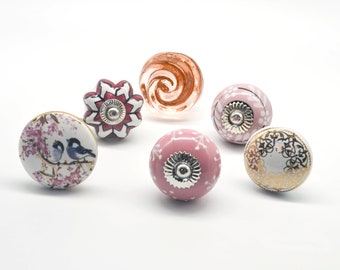 Boutons en céramique peints à la main, décor floral rose blanc, Set de 6