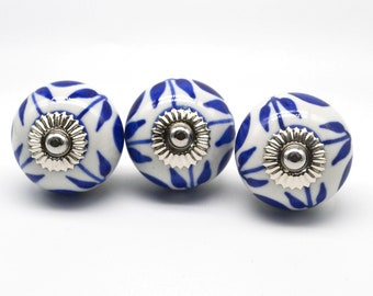 BLUE WHITE Ceramic Hand painted Knobs, Vintage Wardrobe Drawer Cabinet pulls handles knobs  B57