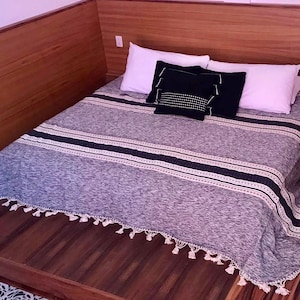 Gray & Black King-Size Mexican Bedspread
