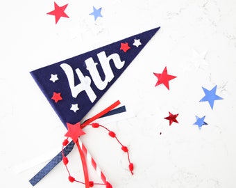 Patriotic Flag, 4th of July Pennant, USA Flag, July 4th Decor, Felt Pennant, Parade and Party Flag