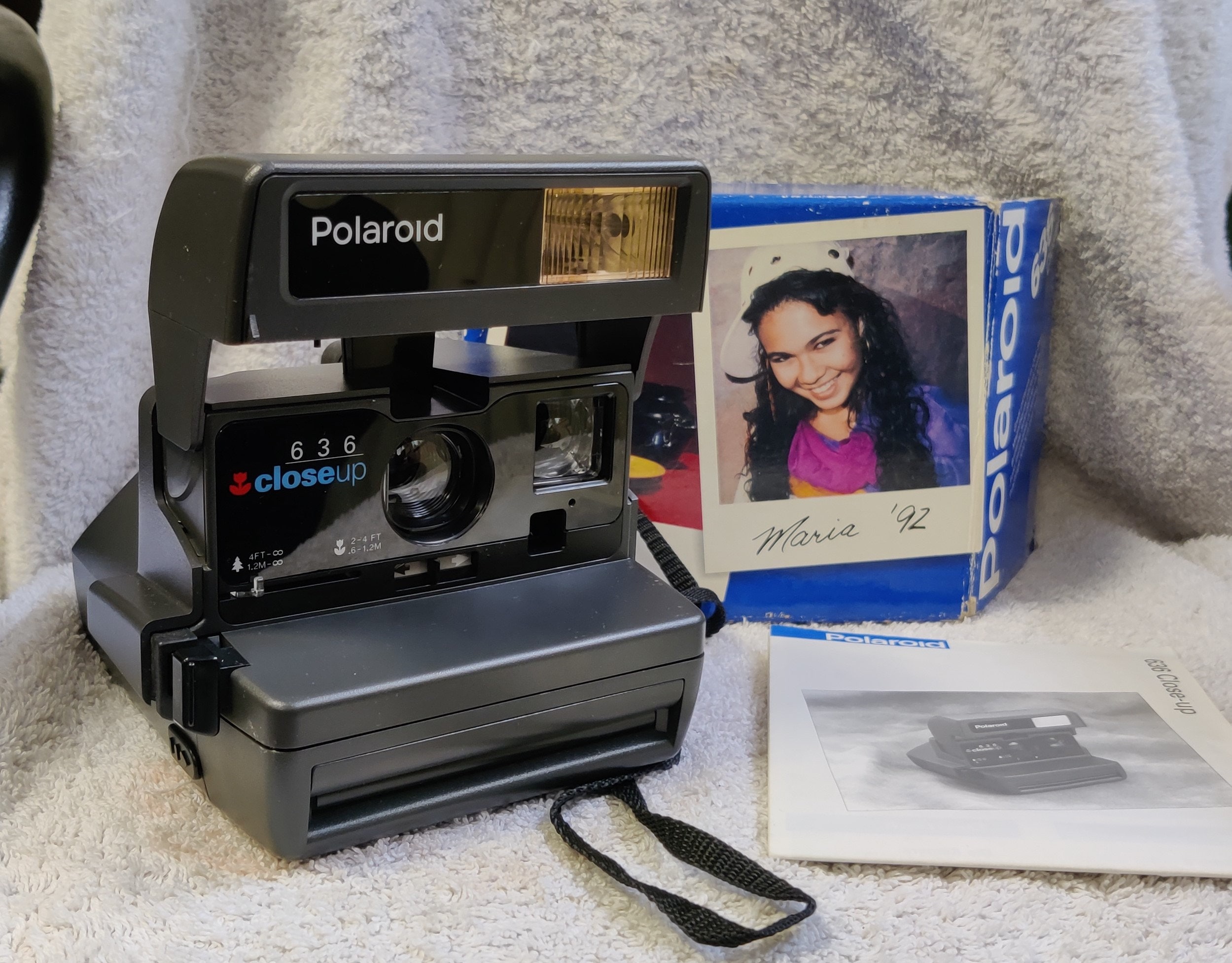 Polaroid One Step Close Up 636 Vintage Instant Camera