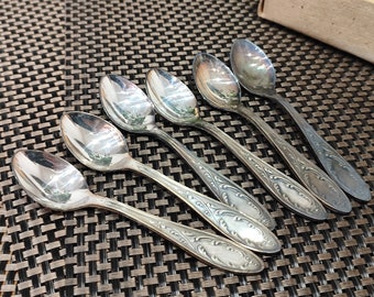 Vintage zilverwerk koffielepels Melhior bestekset verzilverd Antieke keukenbestekset.