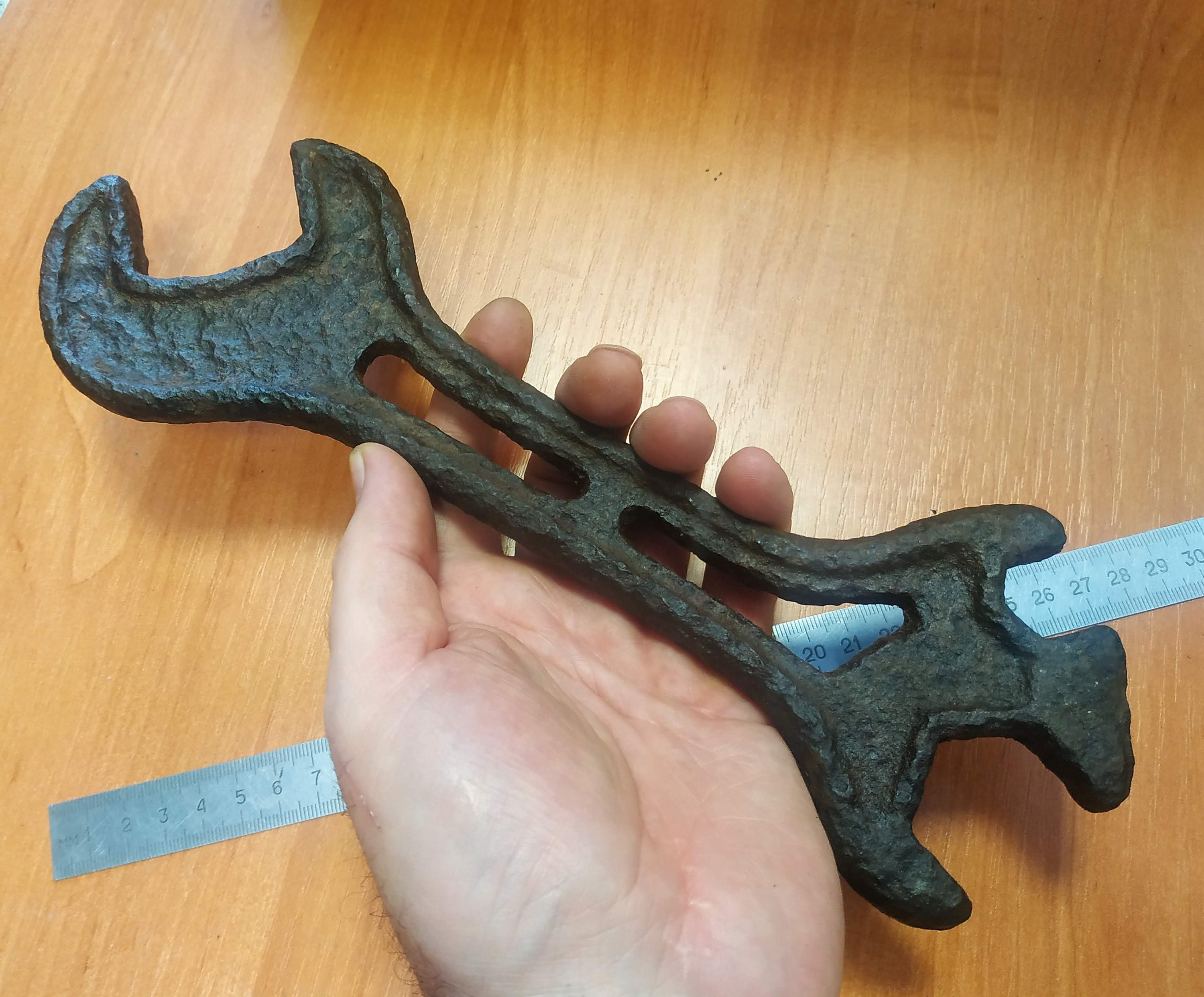Schlüssel gefräst, alt Messing brüniert für Zuhaltung 4, antike Schlüssel