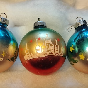Set of 3 vintage  West Germany  Christmas balls tree decorations.