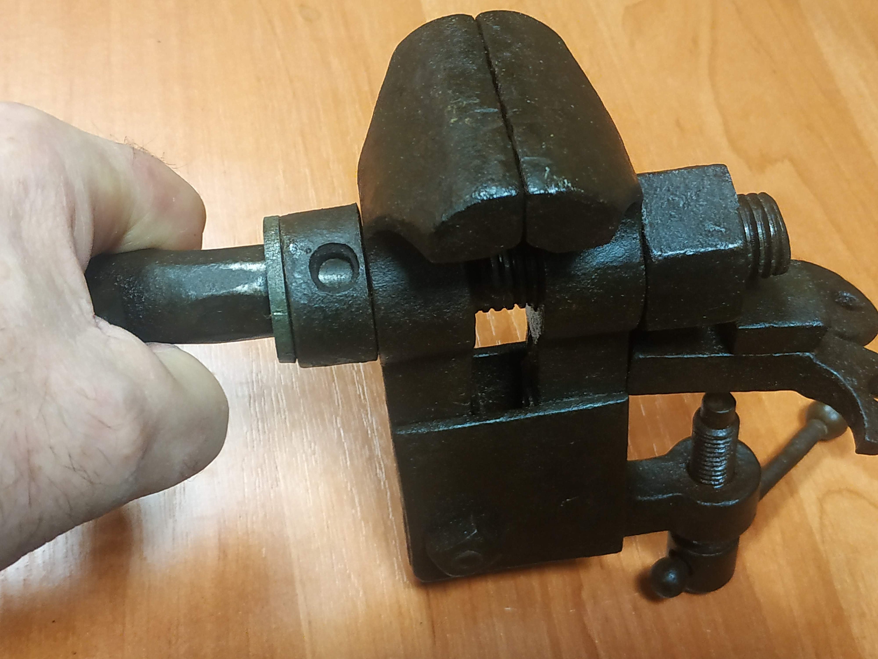 OUTILS ANCIENS, OLD tool,beau grand et petit clystères en étain complet... EUR 49,00 - FR