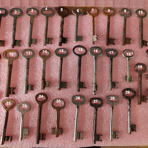 Original Vintage Rusty Iron Skeleton Keys from 1900