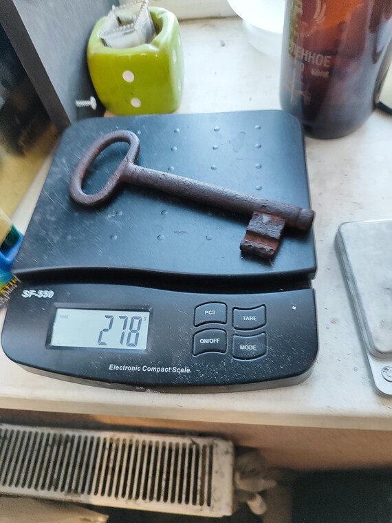 1900 年製のオリジナルのヴィンテージ錆びた鉄の鍵 - Etsy 日本