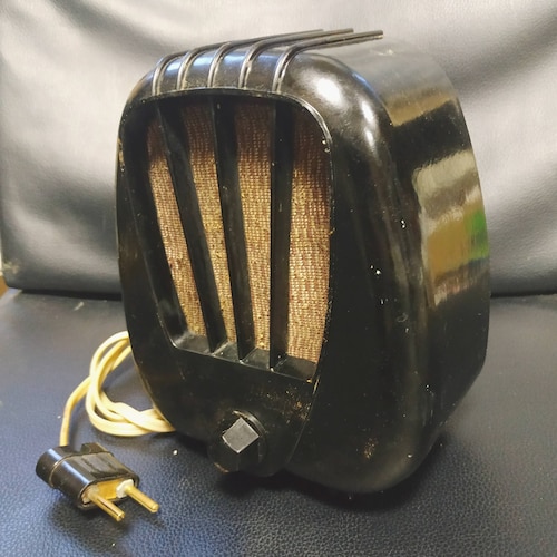 ソビエト連邦のビンテージピンバッジ 5 個セット (開拓者ネクタイ付き