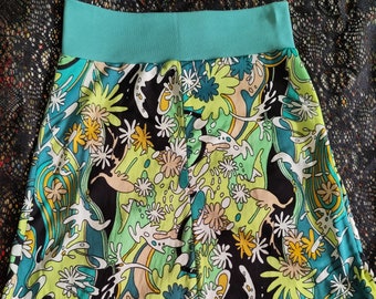 green vintage skirt from 70s dress I Upcycling