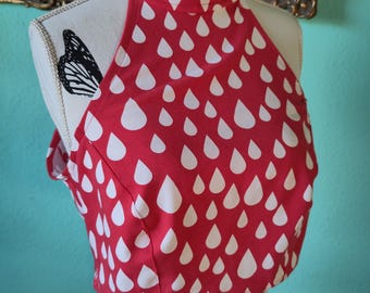 Selbstgenähter Neckholder aus Jersey Größe 38 mit Reißverschluss rot weiß