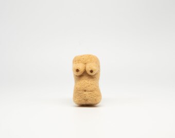 Hand-made Boobs Brooch Female Body Needle Felted Body Brooch Feminine Body Wool Sculpture