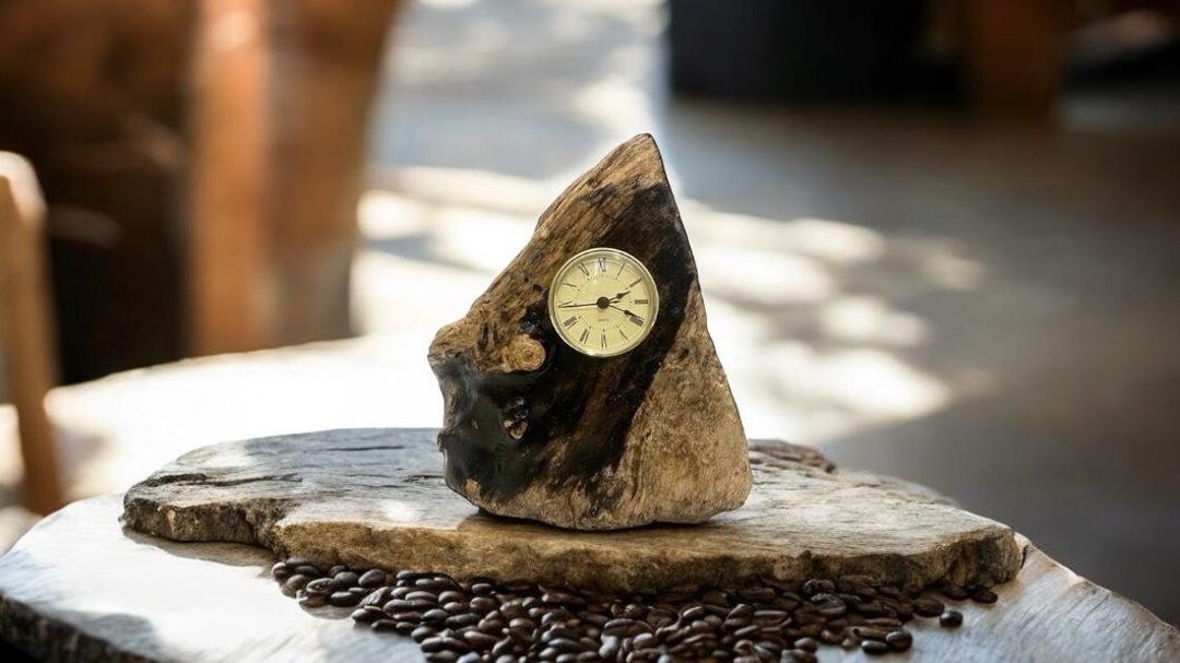 オブジェ　インテリア Unique Driftwood Table Clock: Rustic Beach Decor, Mantel Clock - Etsy