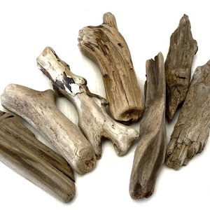 Driftwood Pieces 4.7&quot; - 5.9&quot; (12 -15 cm), Craft Supplies, Rustic Driftwood Keychain