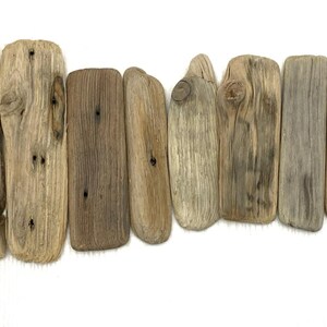 Madeira flutuante plana de 4,3'' a 6,2'' (11 a 16 cm), decoração rústica para casamento, placas rústicas para casamento, cartões de lugar, materiais de arte, projetos faça você mesmo