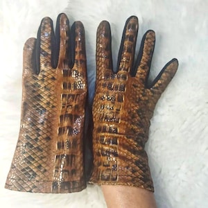 Reptile print,gloves,Womens gloves,Leather gloves,Stylich gloves,Summer gloves,Formal gloves,Evening gloves,Driving gloves,Fashion gloves