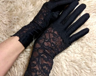 Black gloves,Lace gloves, Fashion gloves,Victorian gloves,Womens gloves,Driving gloves,Ladies gloves,Summer gloves,Evening gloves,Tea gloves