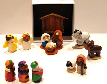 12 Piece Pocket SIze Nativity