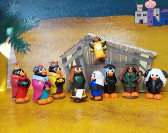 10 Piece Penguin Nativity set - No Stable