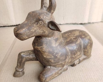 Distressed Wooden Sitting Cow, Vintage Style Home / Table Decor