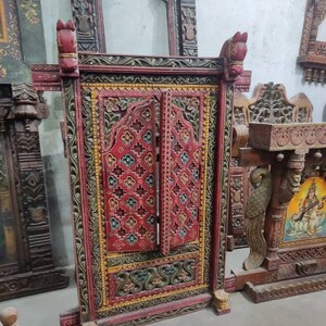 Vintage painted window/carved window/antique window/wall decor art / wall hanging art / wooden window/carved wood window/indian window
