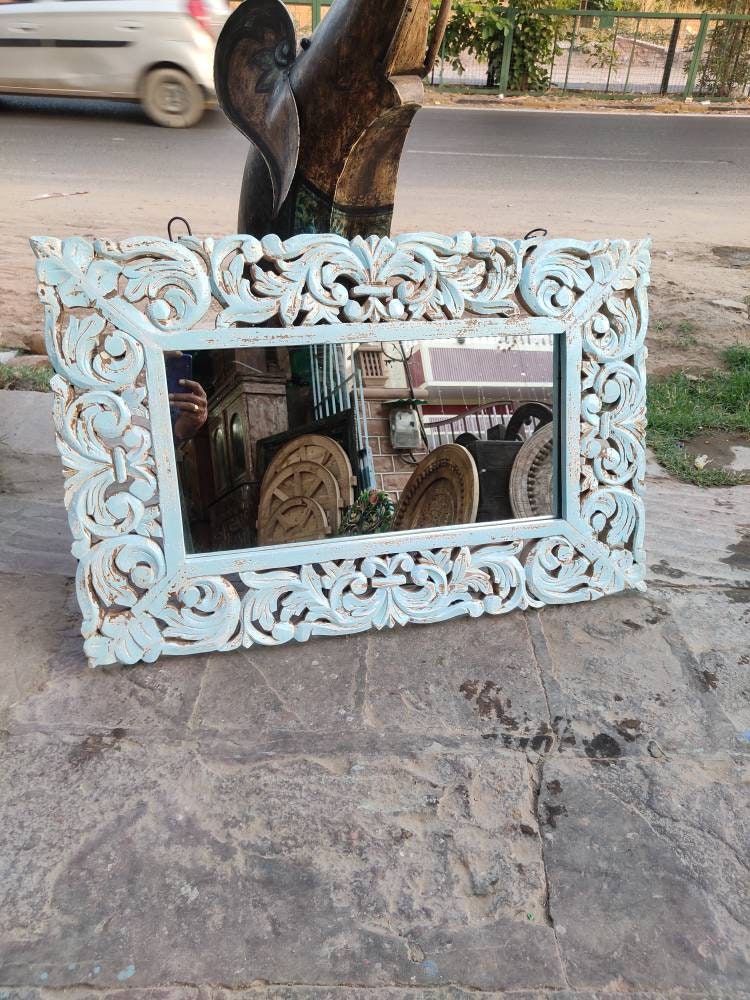 彫刻された木製ミラーフレーム、アンティーク調グレー仕上げ、壁装飾