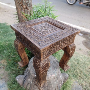 Mesa auxiliar de madera con tallado/mesa de recibidor de madera/mesa central de madera/mesa de centro tallada a mano/mesa de centro india/mesa superior de cristal.