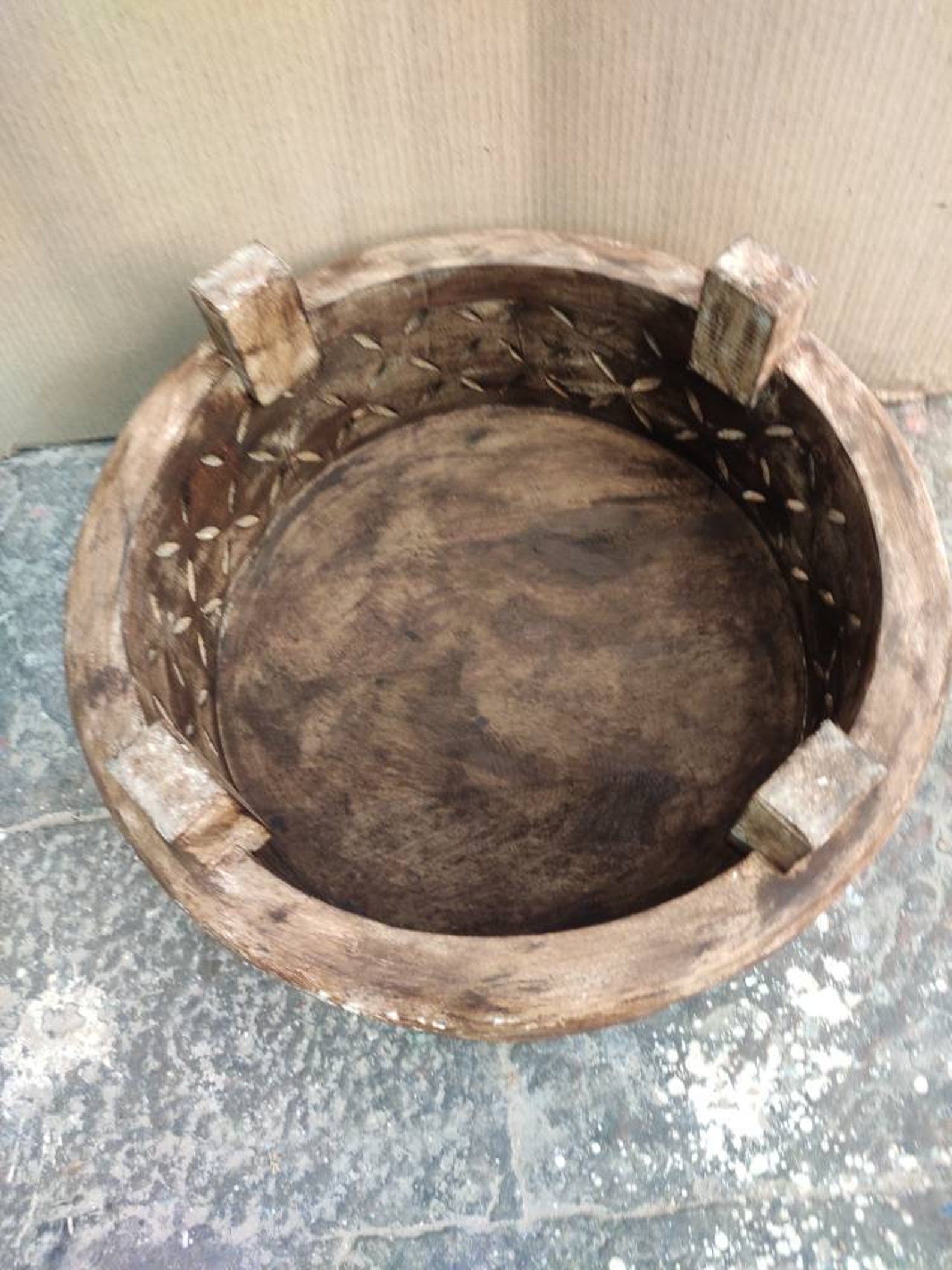 Carved Indian Round Table With Wooden Top,carved Chakki Table,coffee ...