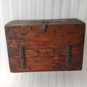Antike Holzkiste/Holz Wohndeko Truhe/Holz | Etsy