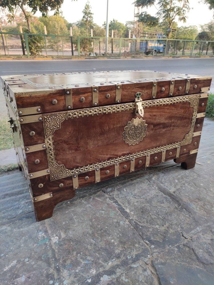 Wooden Trunk Box With Brass Work And Natural Finished Home India - Storage Trunk Home Decor Wooden Trunk Box With Brass Work And Natural Finished Home India - Storage Trunk Home Decor