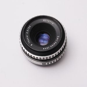 M42-Carl Zeiss Jena Tessar Zebbra  50mm F2,8 --vintage  lens