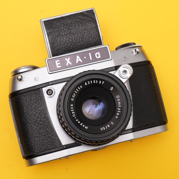 Exa Ia -vintage SLR camera