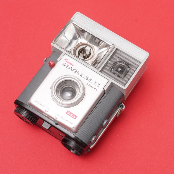 Kodak Brownie Starluxe II -vintage camera