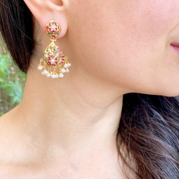 Jadau gold earrings deals