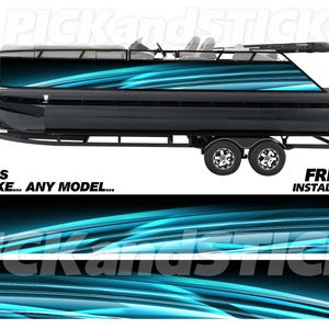 Op de afbeelding: Een zwarte pontonboot op een aanhanger, met een turquoise en blauw golfontwerp. De boot heeft zitplaatsen, een motor en de tekst "3M 9 COLORS ANY MAKE... ANY MODEL... FREE INSTALL KIT".