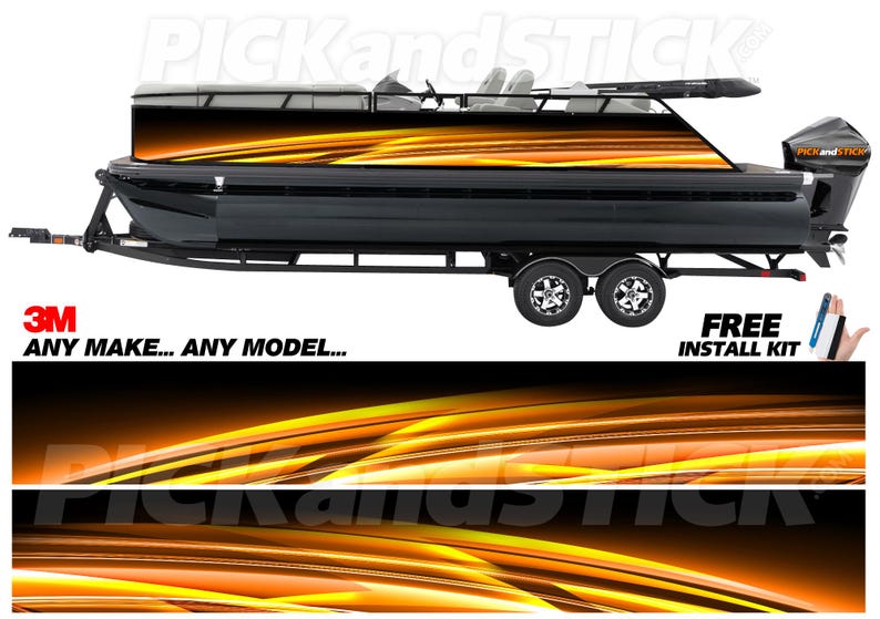 Op de afbeelding: Zwarte pontonboot op een aanhanger, met een opvallend oranje en geel golfpatroon op de romp. De afbeelding bevat de tekst "ANY MAKE... ANY MODEL..." en "FREE INSTALL KIT."