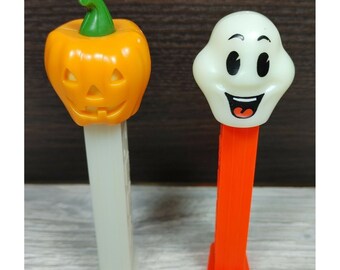 Halloween Pumpkin Ghost Multicolor Glow In The Dark Pez Dispensers Lot 2