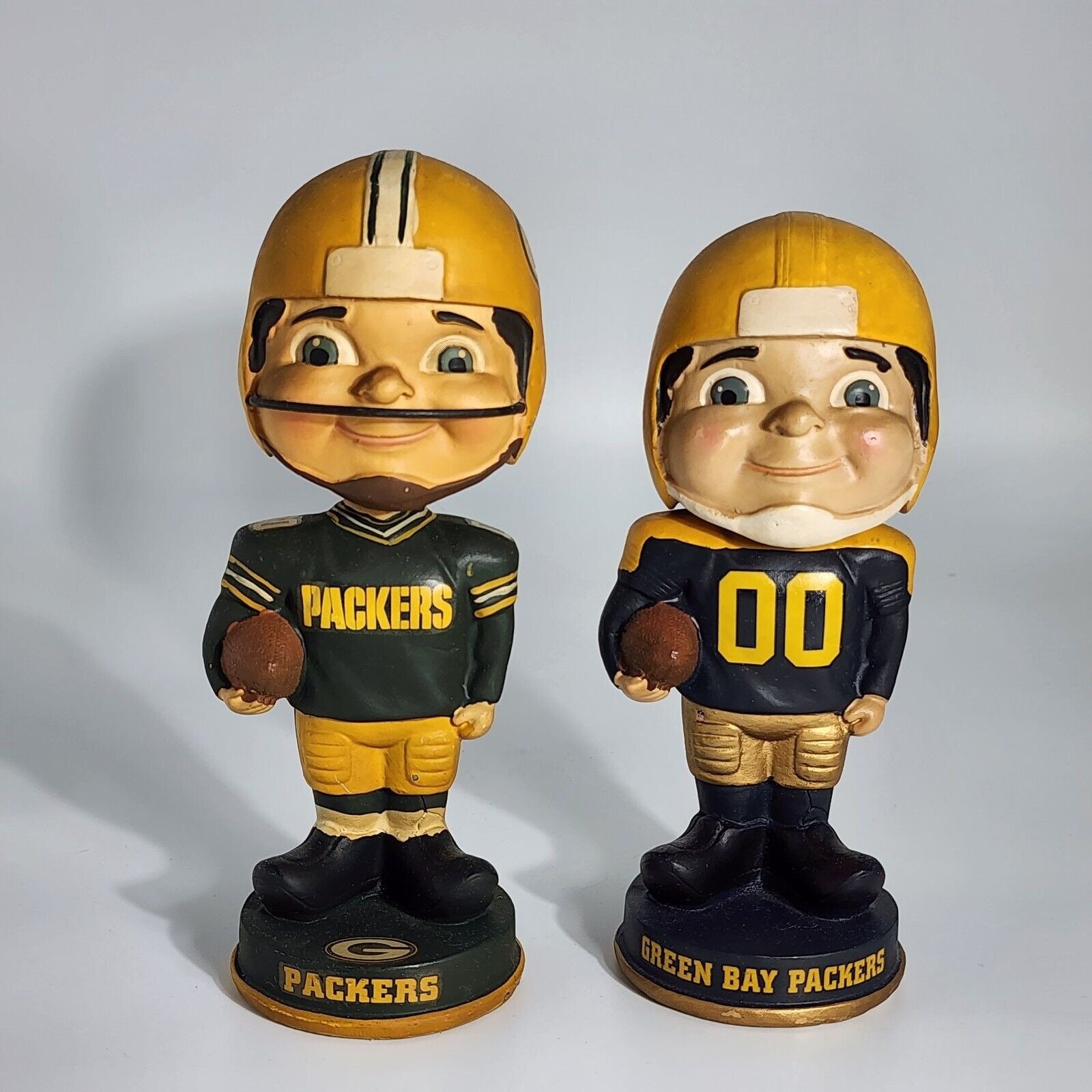 Packers Aaron Helmets Wiki AARON RODGERS HAND SIGNED CLEATS WITH