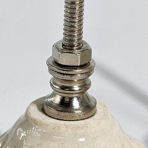 Heminredning Unika keramiska knoppar till köksbyrå Blå blommiga 4-pack bild 10