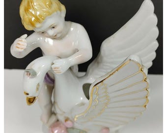 Vintage Ucagco Porcelain Cherub & Swan Figurine With Gold Accents Flower Vase